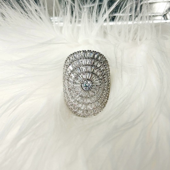 Gypsophila Ring Whispers Elegance Shiny Cubic Zirconia Sparkly Halo Ring - Picture 4 of 12